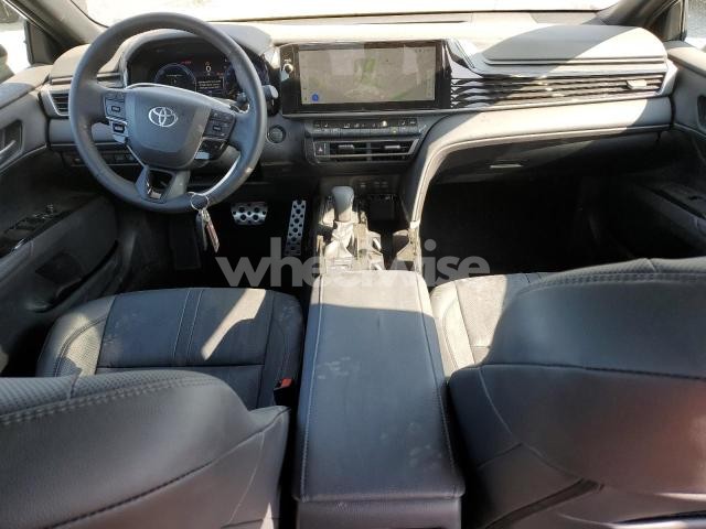 Photo 2 of 2025 TOYOTA CAMRY XSE (VIN 4T1DAACK3SU569305)