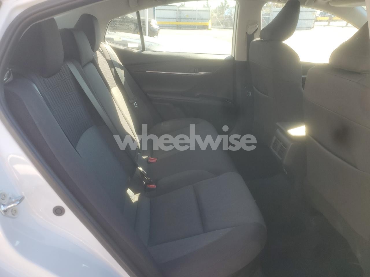 Photo 10 of 2025 TOYOTA CAMRY XSE (VIN 4T1DAACK3SU599291)