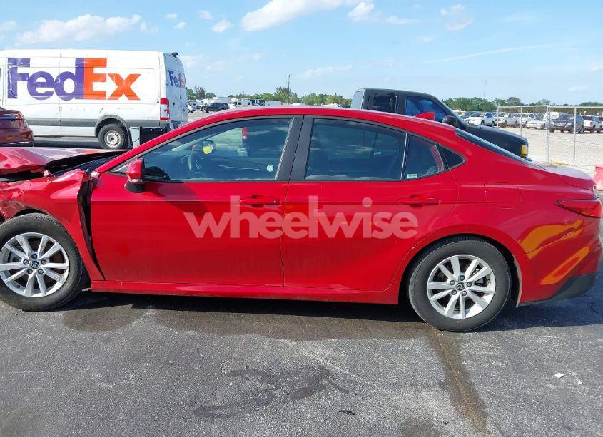 Photo 14 of 2025 Toyota Camry LE (VIN 4T1DAACK4SU006974)