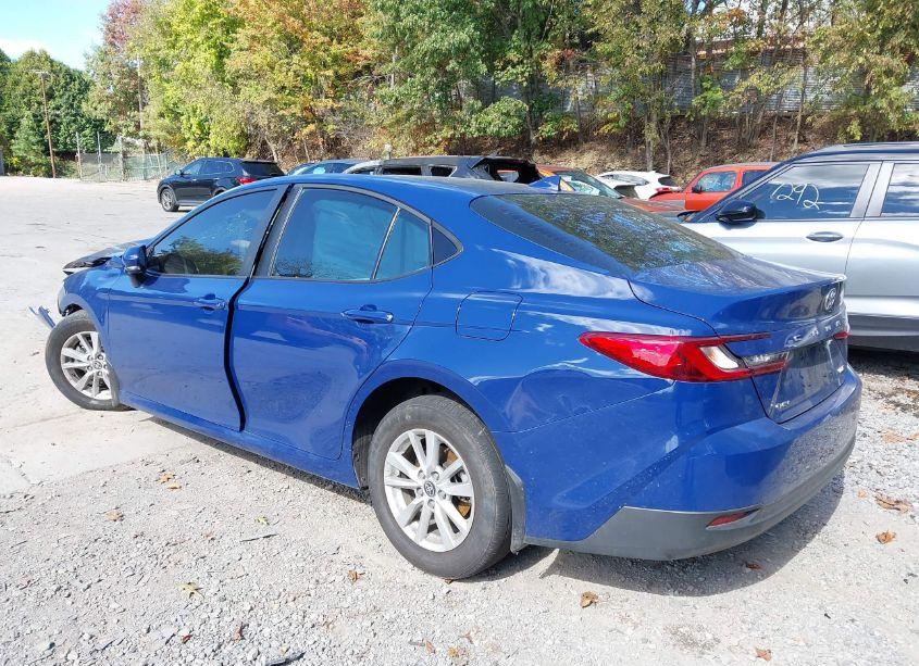 Photo 3 of 2025 Toyota Camry LE (VIN 4T1DAACK4SU011673)