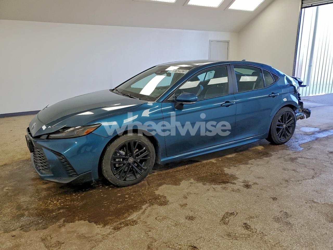 2025 TOYOTA CAMRY XSE (VIN 4T1DAACK4SU021488) main photo