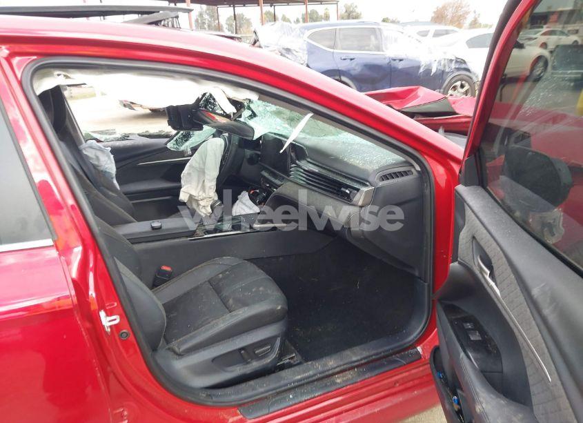 Photo 5 of 2025 Toyota Camry XLE (VIN 4T1DAACK4SU022737)