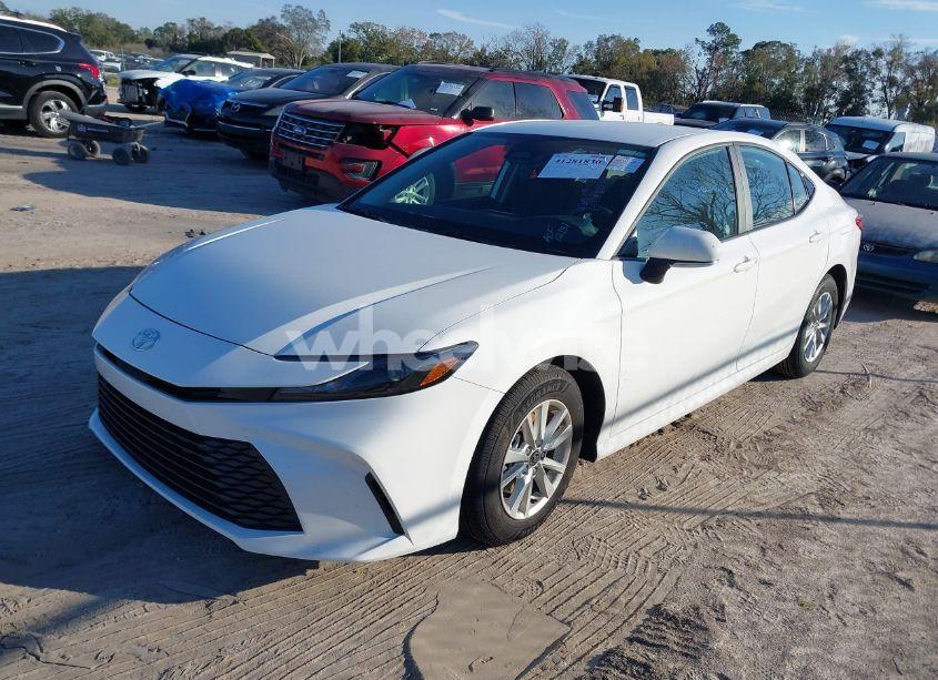 Photo 2 of 2025 Toyota Camry LE (VIN 4T1DAACK4SU070576)