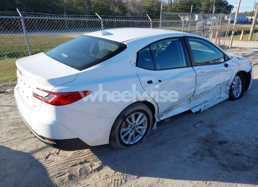 Photo 4 of 2025 Toyota Camry LE (VIN 4T1DAACK4SU070576)