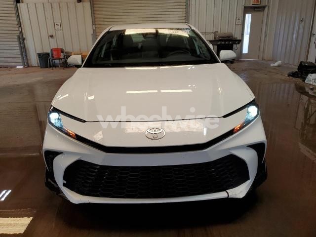 Photo 3 of 2025 TOYOTA CAMRY XSE (VIN 4T1DAACK4SU085952)