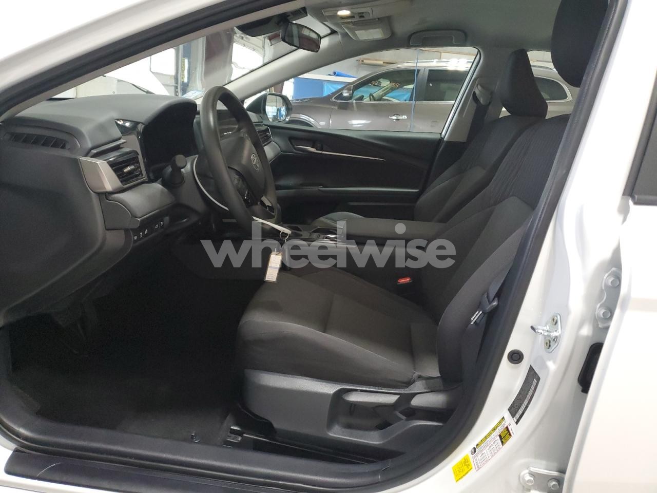 Photo 7 of 2025 TOYOTA CAMRY XSE (VIN 4T1DAACK4SU147575)