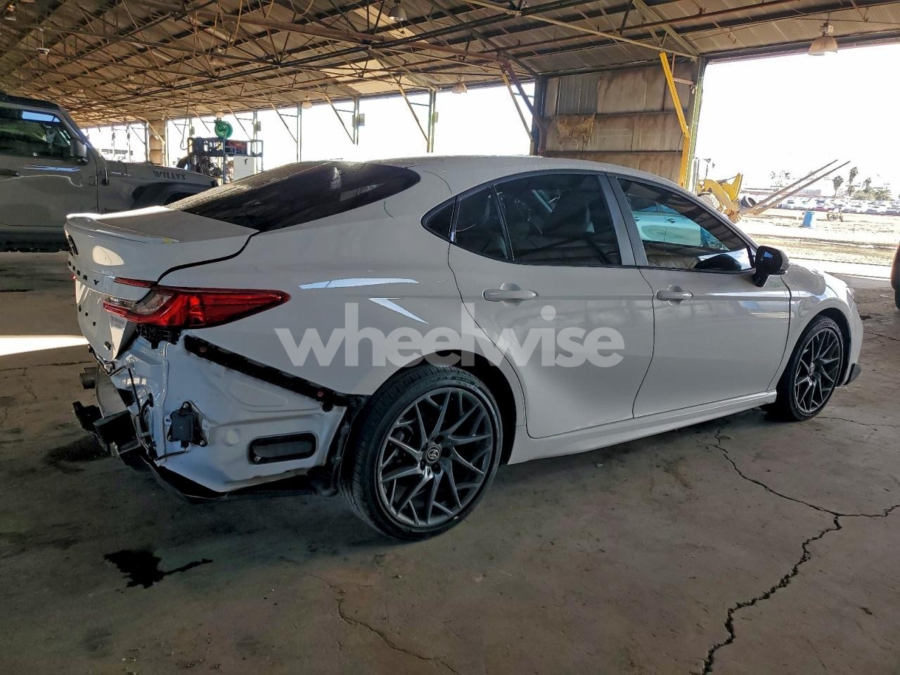 Photo 3 of 2025 TOYOTA CAMRY XSE (VIN 4T1DAACK4SU519318)