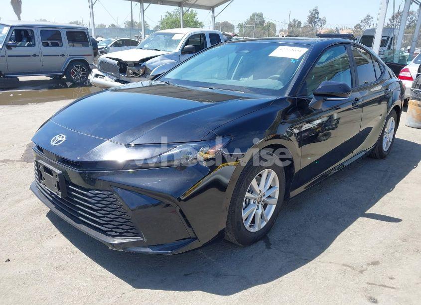 Photo 2 of 2025 Toyota Camry LE (VIN 4T1DAACK4SU521358)