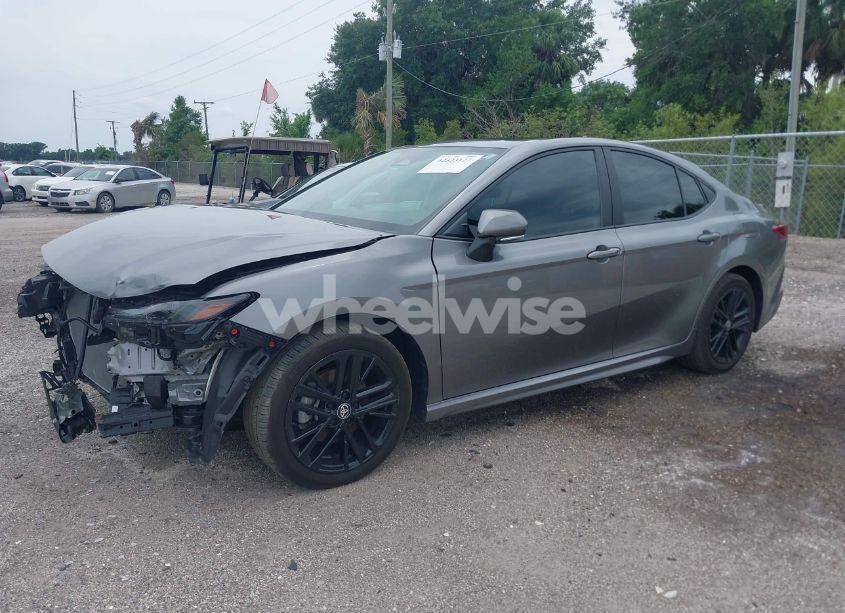 Photo 2 of 2025 Toyota Camry SE (VIN 4T1DAACK4SU530349)