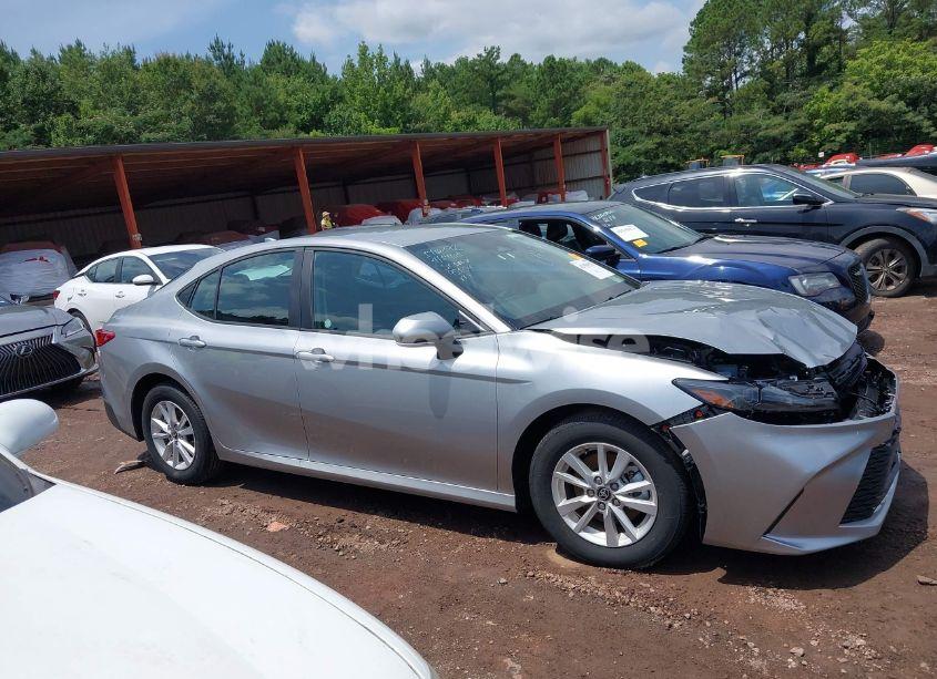 Photo 13 of 2025 Toyota Camry LE (VIN 4T1DAACK4SU542081)