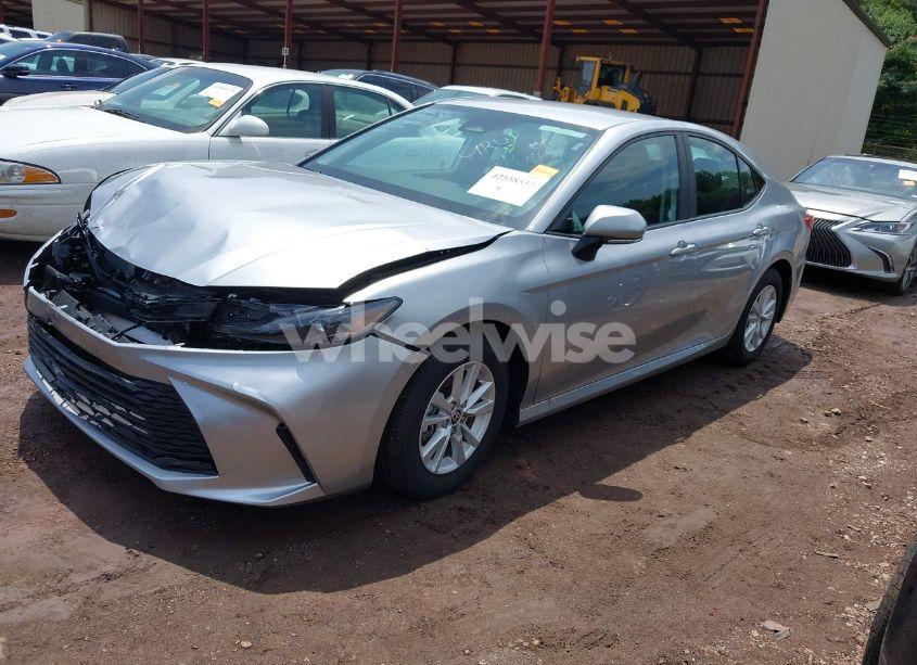 Photo 2 of 2025 Toyota Camry LE (VIN 4T1DAACK4SU542081)