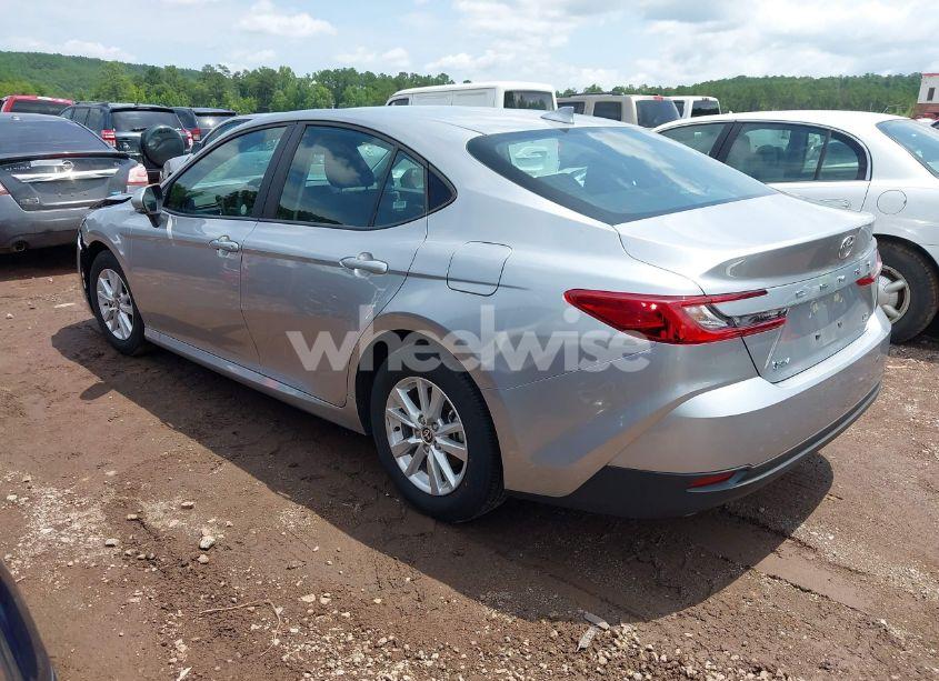 Photo 3 of 2025 Toyota Camry LE (VIN 4T1DAACK4SU542081)
