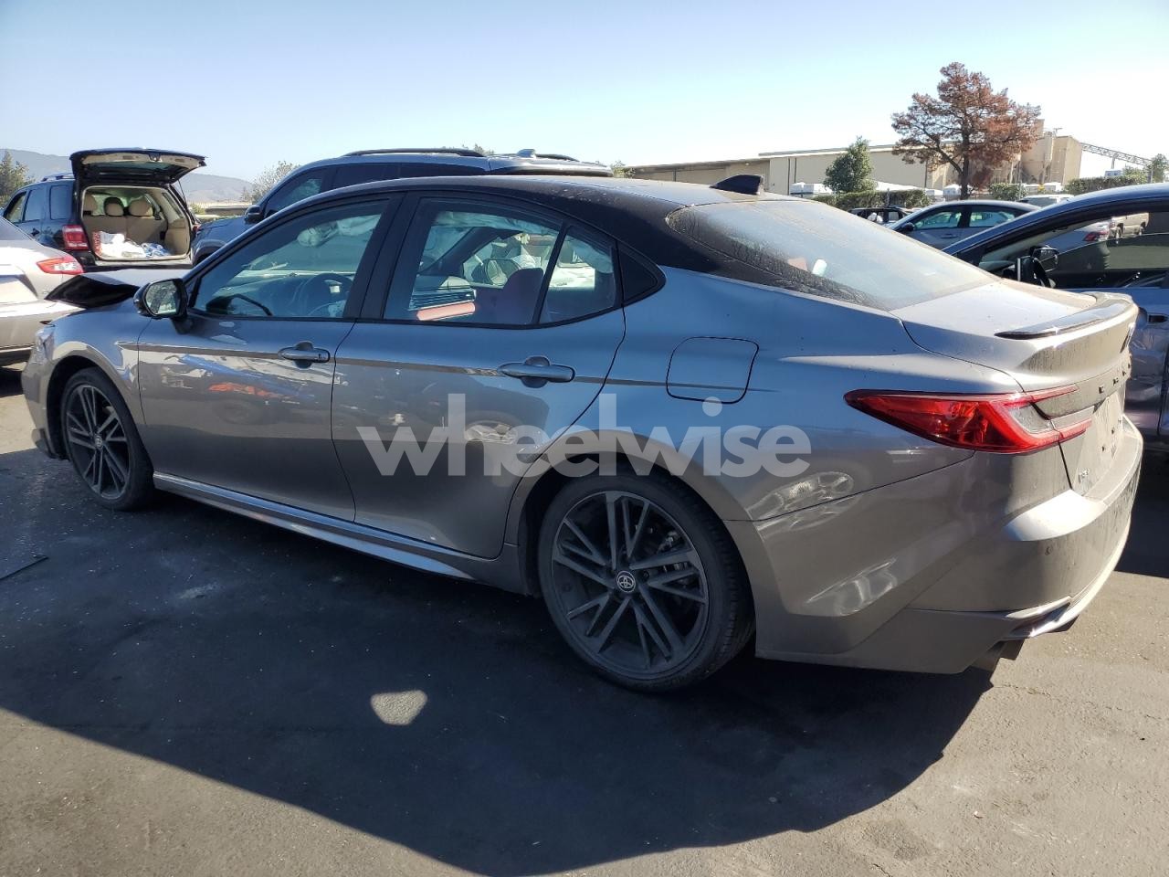 Photo 2 of 2025 TOYOTA CAMRY XSE (VIN 4T1DAACK4SU550312)