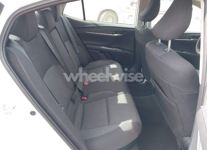 Photo 8 of 2025 Toyota Camry LE (VIN 4T1DAACK5SU004005)