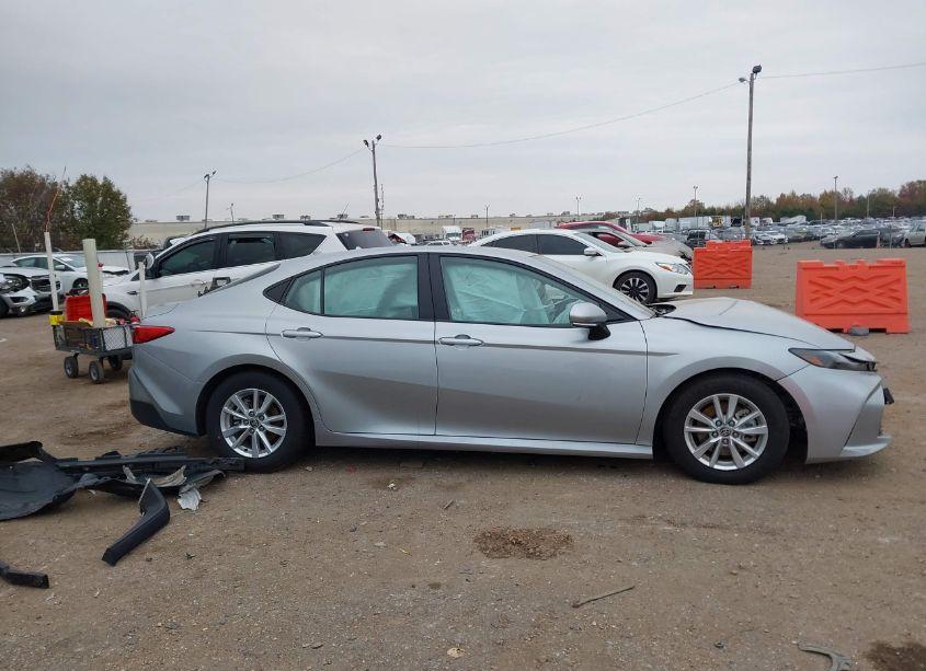 Photo 13 of 2025 Toyota Camry LE (VIN 4T1DAACK5SU014825)