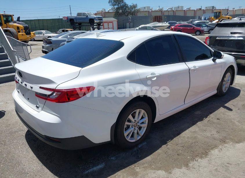 Photo 4 of 2025 Toyota Camry LE (VIN 4T1DAACK5SU020706)