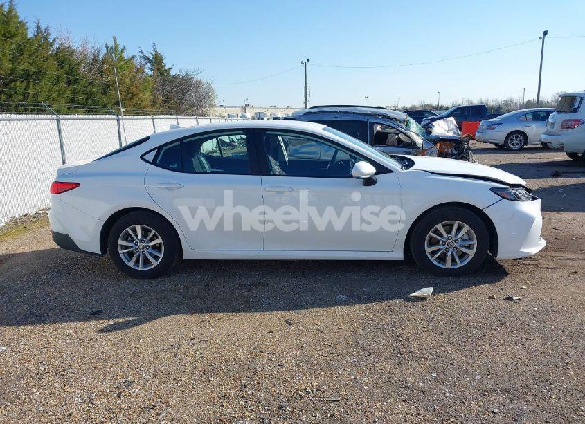 Photo 13 of 2025 Toyota Camry LE (VIN 4T1DAACK5SU030880)