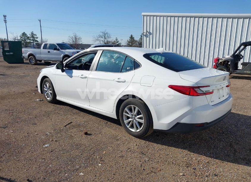 Photo 3 of 2025 Toyota Camry LE (VIN 4T1DAACK5SU030880)
