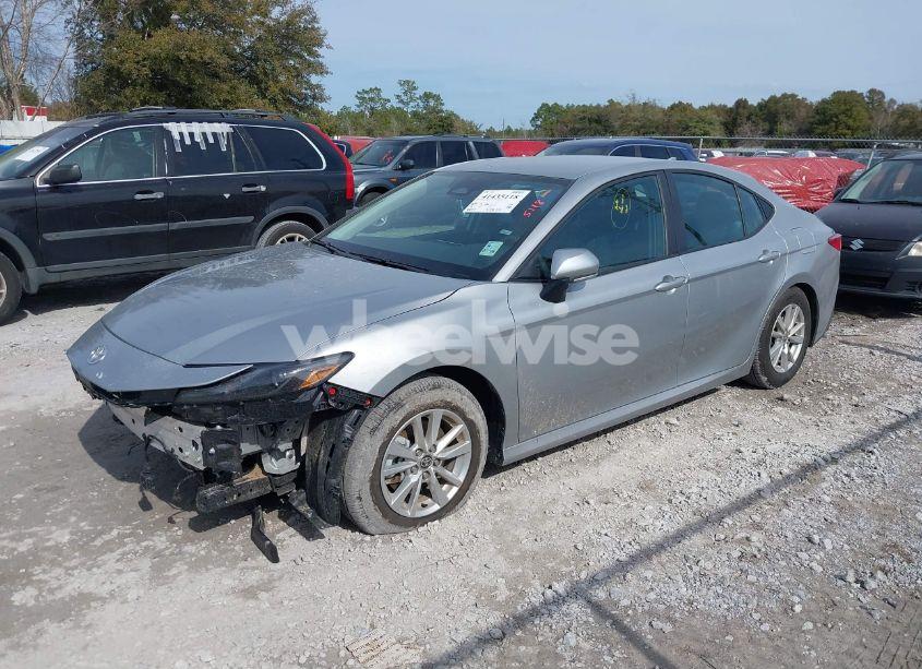 Photo 2 of 2025 Toyota Camry LE (VIN 4T1DAACK5SU032029)