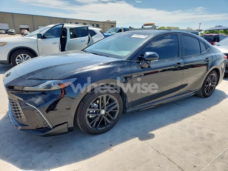 Photo 2 of 2025 TOYOTA CAMRY XSE (VIN 4T1DAACK5SU048666)