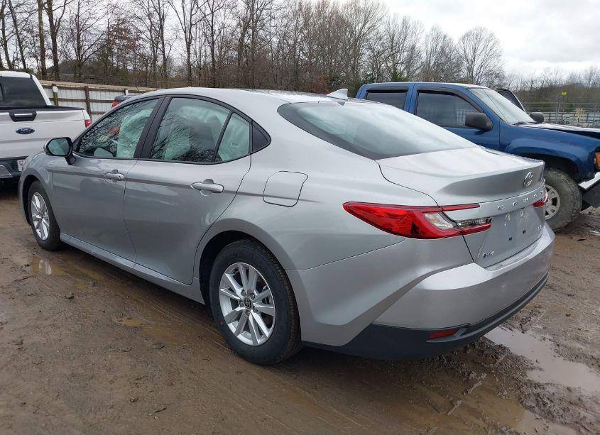 Photo 3 of 2025 Toyota Camry LE (VIN 4T1DAACK5SU050062)