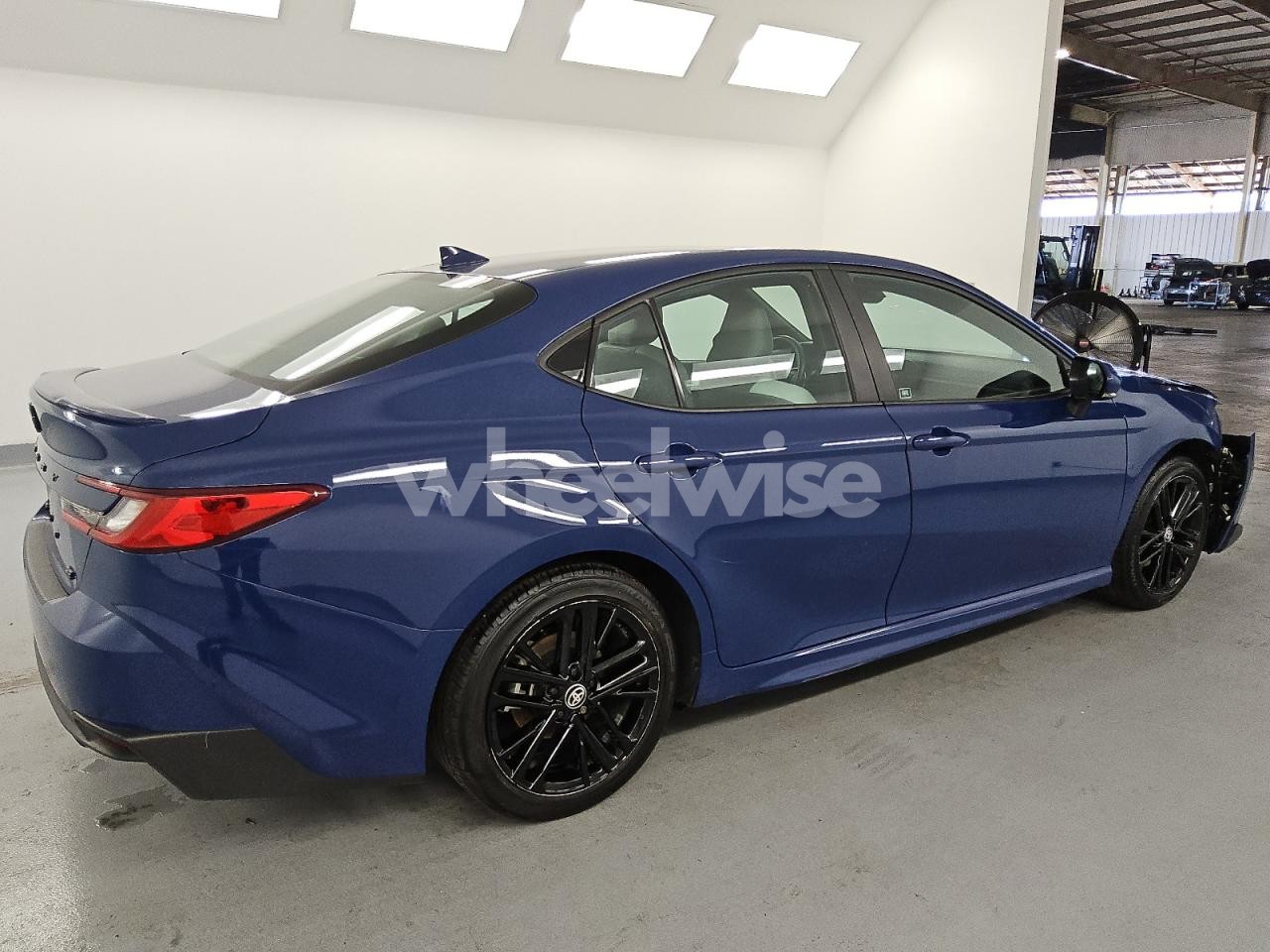 Photo 3 of 2025 TOYOTA CAMRY XSE (VIN 4T1DAACK5SU055357)