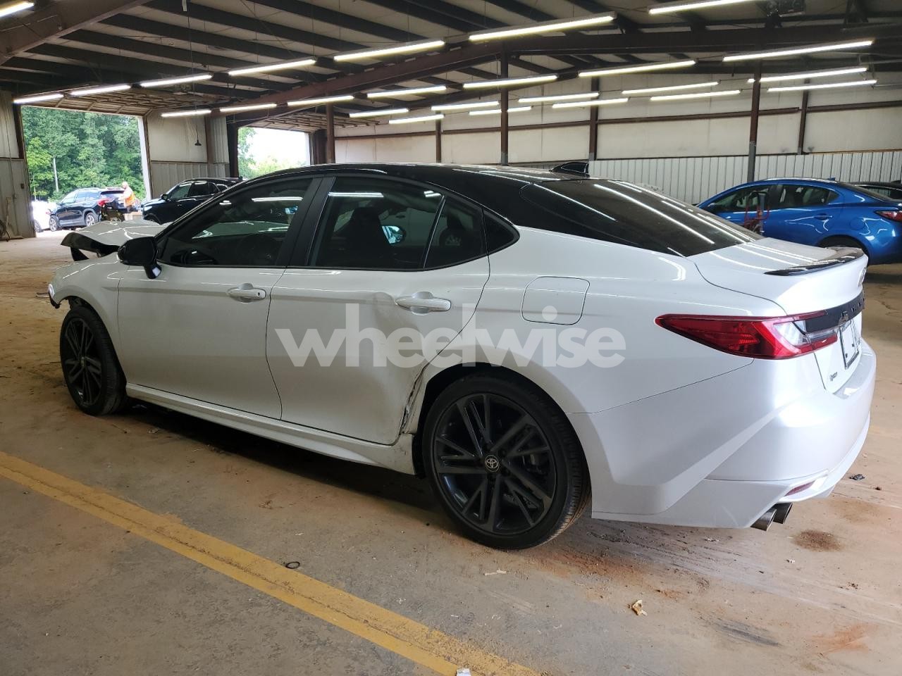 Photo 2 of 2025 TOYOTA CAMRY XSE (VIN 4T1DAACK5SU064382)