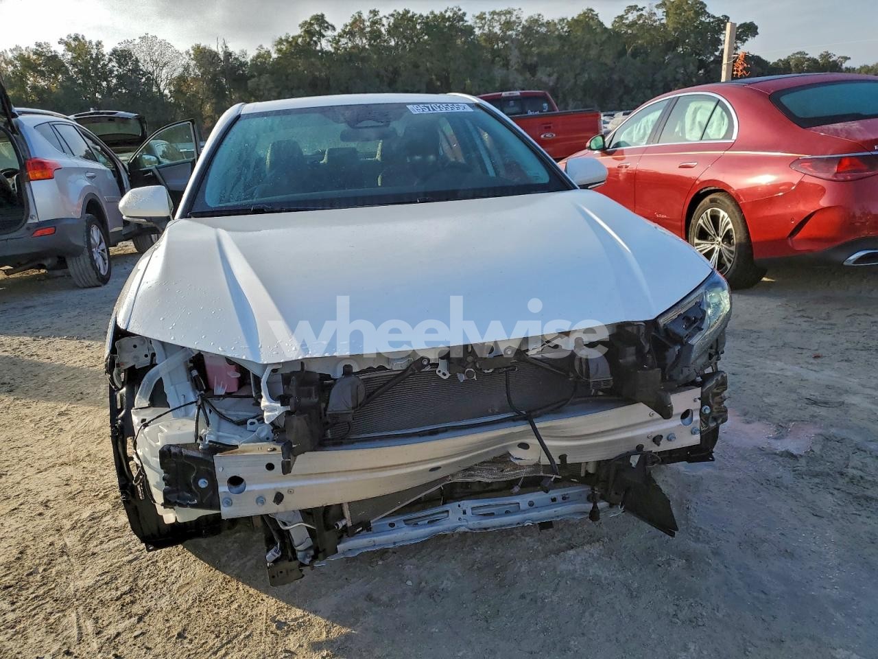 Photo 5 of 2025 TOYOTA CAMRY XSE (VIN 4T1DAACK5SU066536)