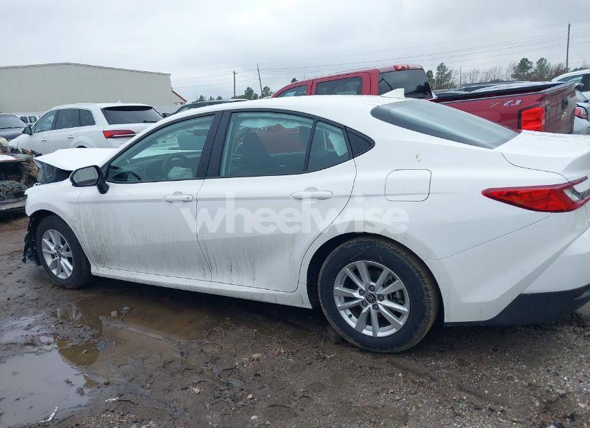 Photo 14 of 2025 Toyota Camry LE (VIN 4T1DAACK5SU075091)