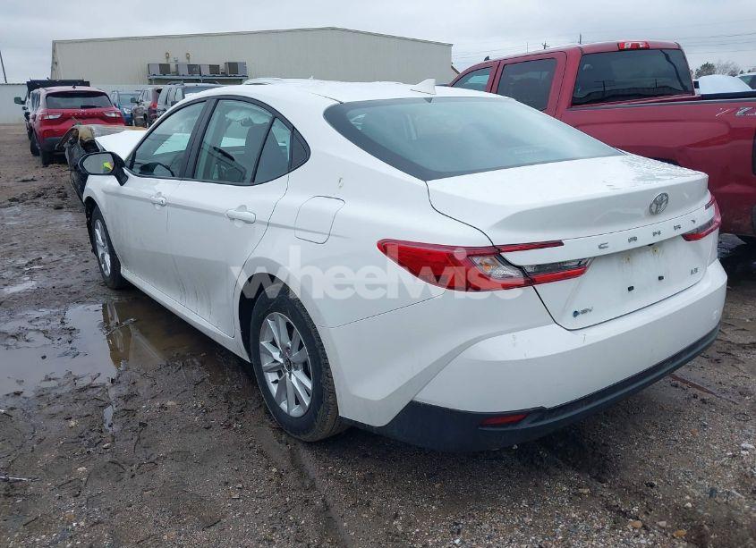 Photo 3 of 2025 Toyota Camry LE (VIN 4T1DAACK5SU075091)