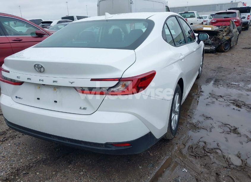 Photo 4 of 2025 Toyota Camry LE (VIN 4T1DAACK5SU075091)