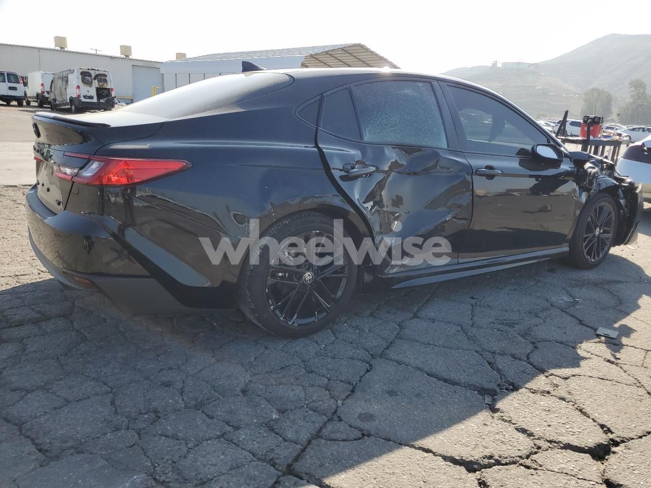 Photo 3 of 2025 TOYOTA CAMRY XSE (VIN 4T1DAACK5SU123897)