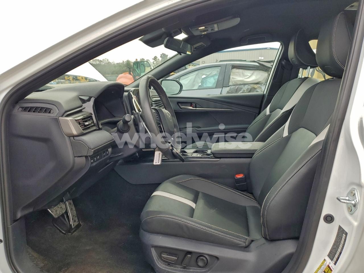 Photo 7 of 2025 TOYOTA CAMRY XSE (VIN 4T1DAACK5SU139601)