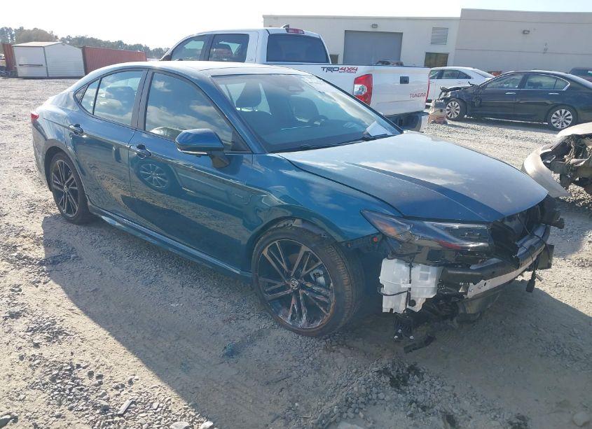 2025 Toyota Camry XSE (VIN 4T1DAACK5SU500289) main photo