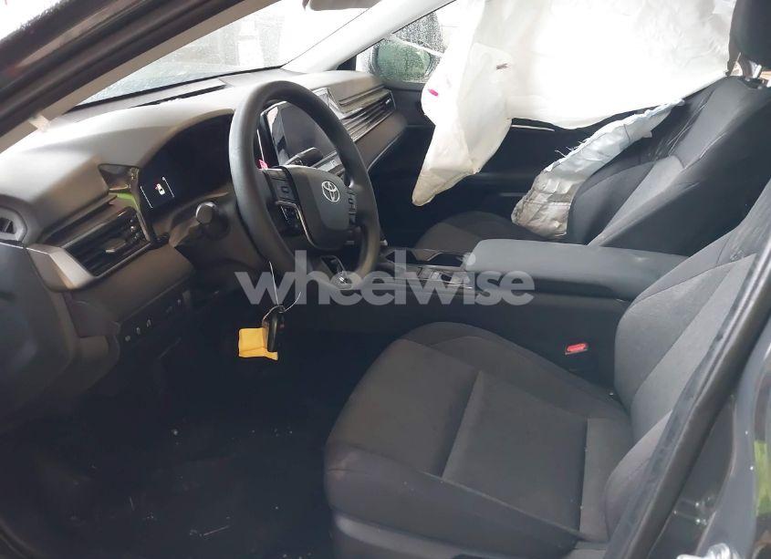 Photo 5 of 2025 Toyota Camry LE (VIN 4T1DAACK5SU516881)