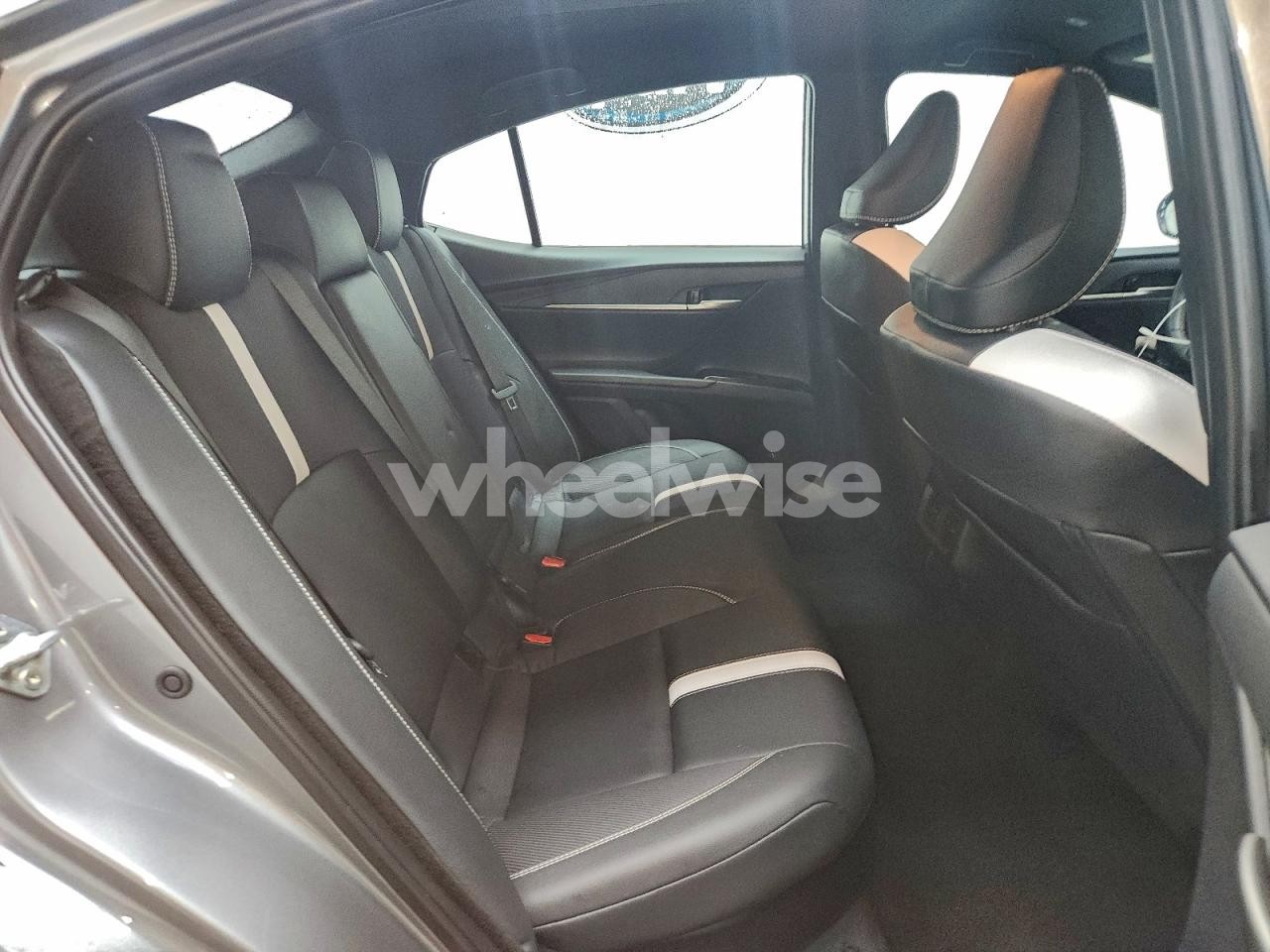 Photo 10 of 2025 TOYOTA CAMRY XSE (VIN 4T1DAACK5SU528500)