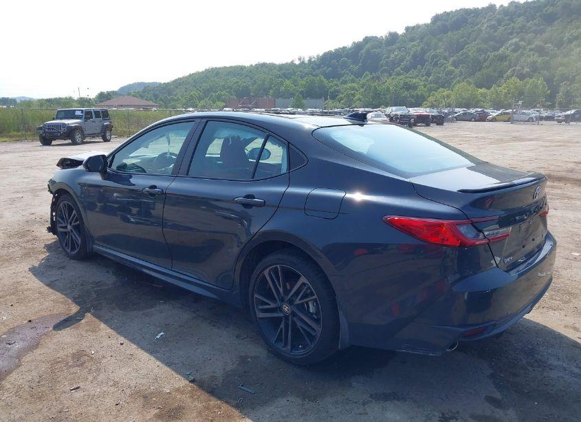 Photo 3 of 2025 Toyota Camry XSE (VIN 4T1DAACK6SU001176)