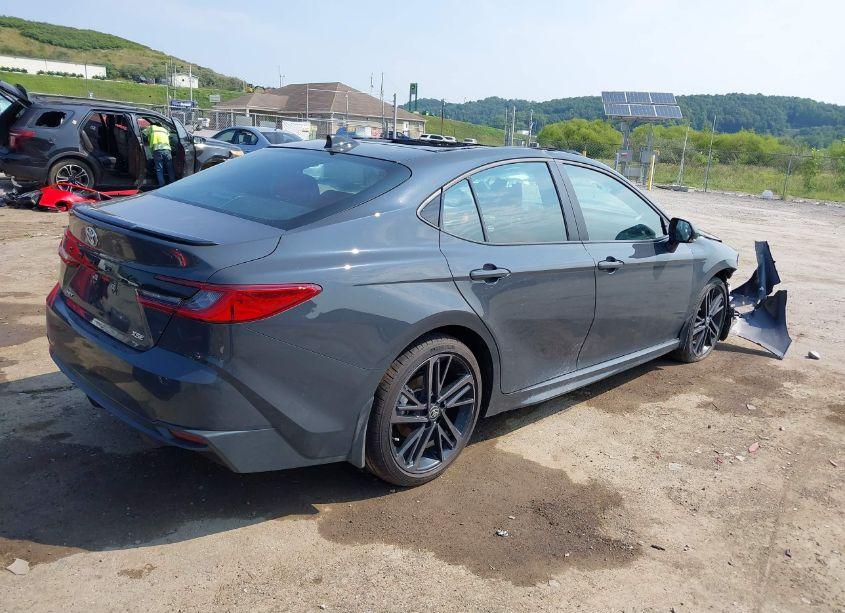 Photo 4 of 2025 Toyota Camry XSE (VIN 4T1DAACK6SU001176)