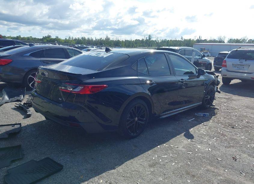 Photo 4 of 2025 Toyota Camry SE (VIN 4T1DAACK6SU007155)