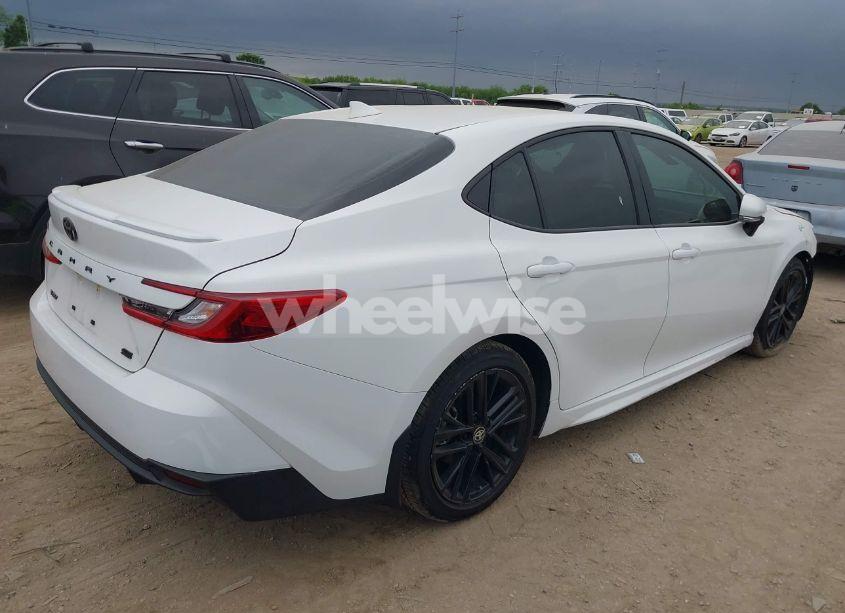 Photo 4 of 2025 Toyota Camry SE (VIN 4T1DAACK6SU019080)