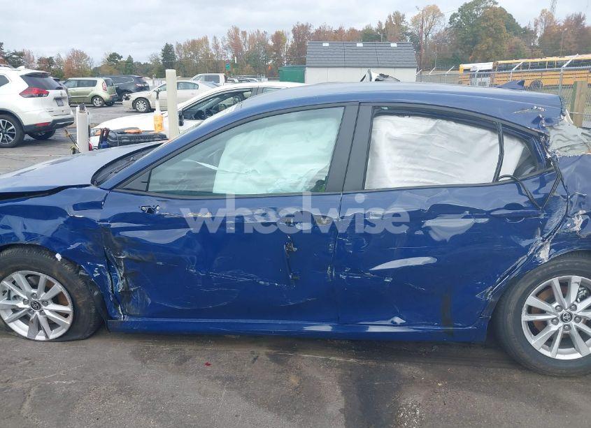 Photo 14 of 2025 Toyota Camry LE (VIN 4T1DAACK6SU046523)