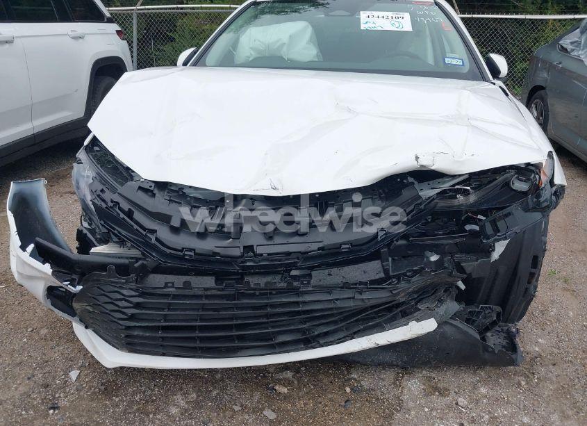 Photo 6 of 2025 Toyota Camry LE (VIN 4T1DAACK6SU141924)