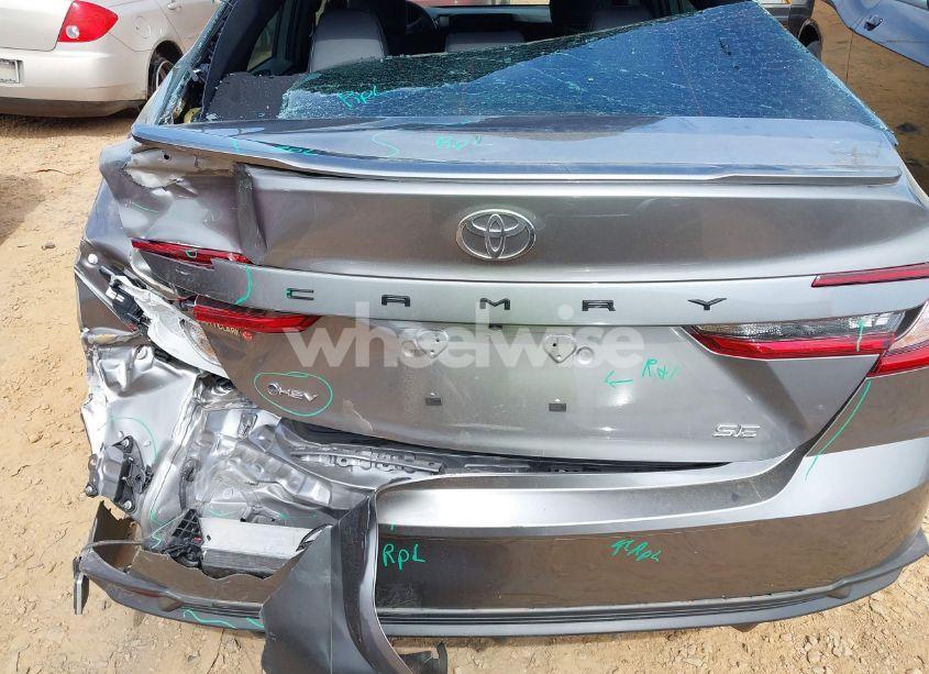 Photo 6 of 2025 Toyota Camry SE (VIN 4T1DAACK6SU510894)