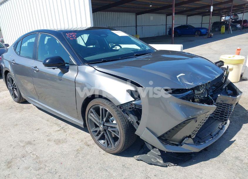 2025 Toyota Camry XSE (VIN 4T1DAACK6SU516355) main photo