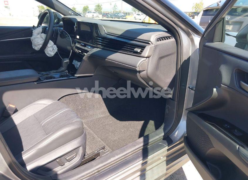 Photo 5 of 2025 Toyota Camry XSE (VIN 4T1DAACK6SU516355)