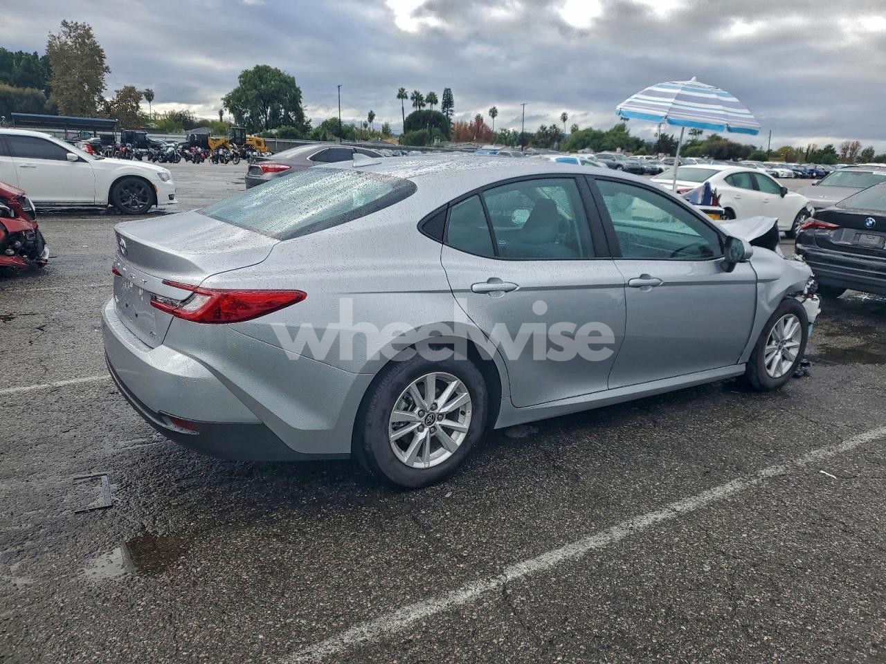 Photo 3 of 2025 TOYOTA CAMRY XSE (VIN 4T1DAACK6SU525203)