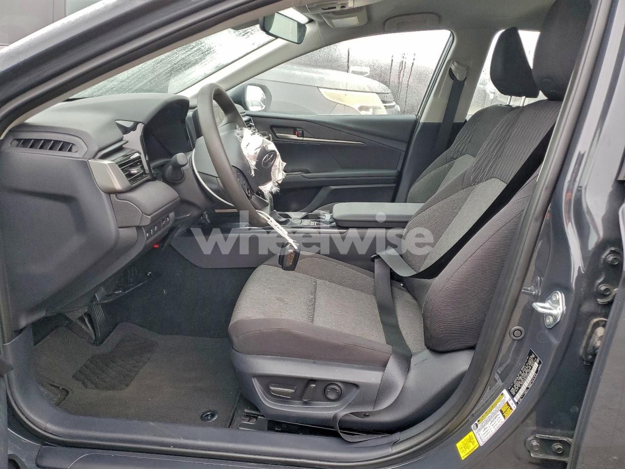 Photo 7 of 2025 TOYOTA CAMRY XSE (VIN 4T1DAACK6SU528490)