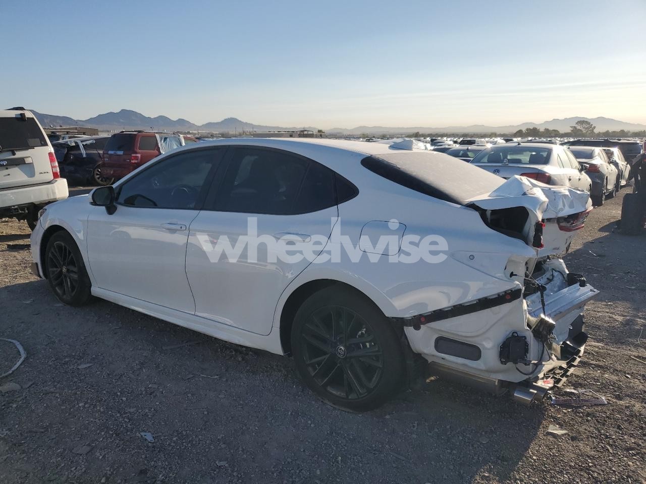 Photo 2 of 2025 TOYOTA CAMRY XSE (VIN 4T1DAACK6SU540770)