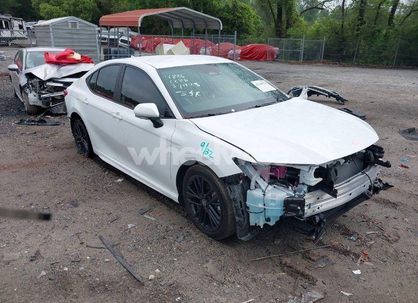 2025 Toyota Camry SE (VIN 4T1DAACK6SU545886) main photo