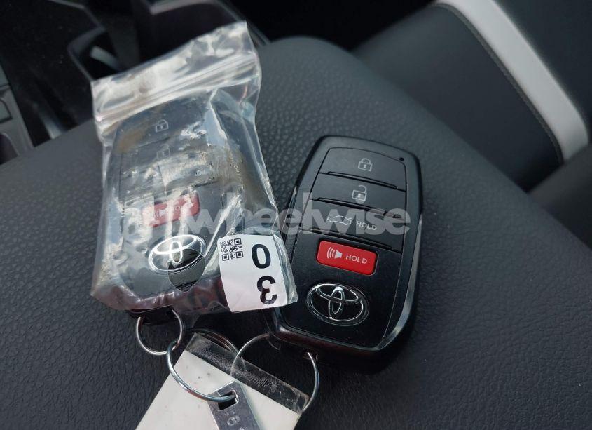 Photo 11 of 2025 Toyota Camry SE (VIN 4T1DAACK6SU549680)